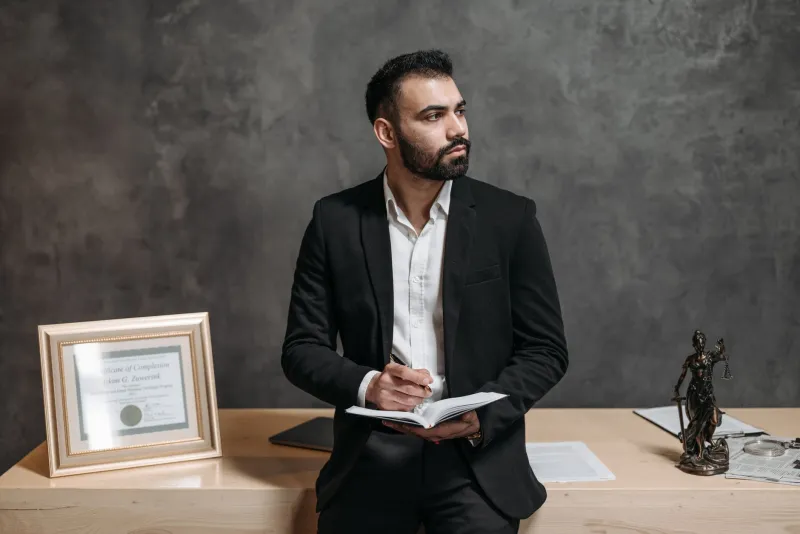 Certainty Is Overrated: Why the Sharpest Leaders Embrace What They Don't Know